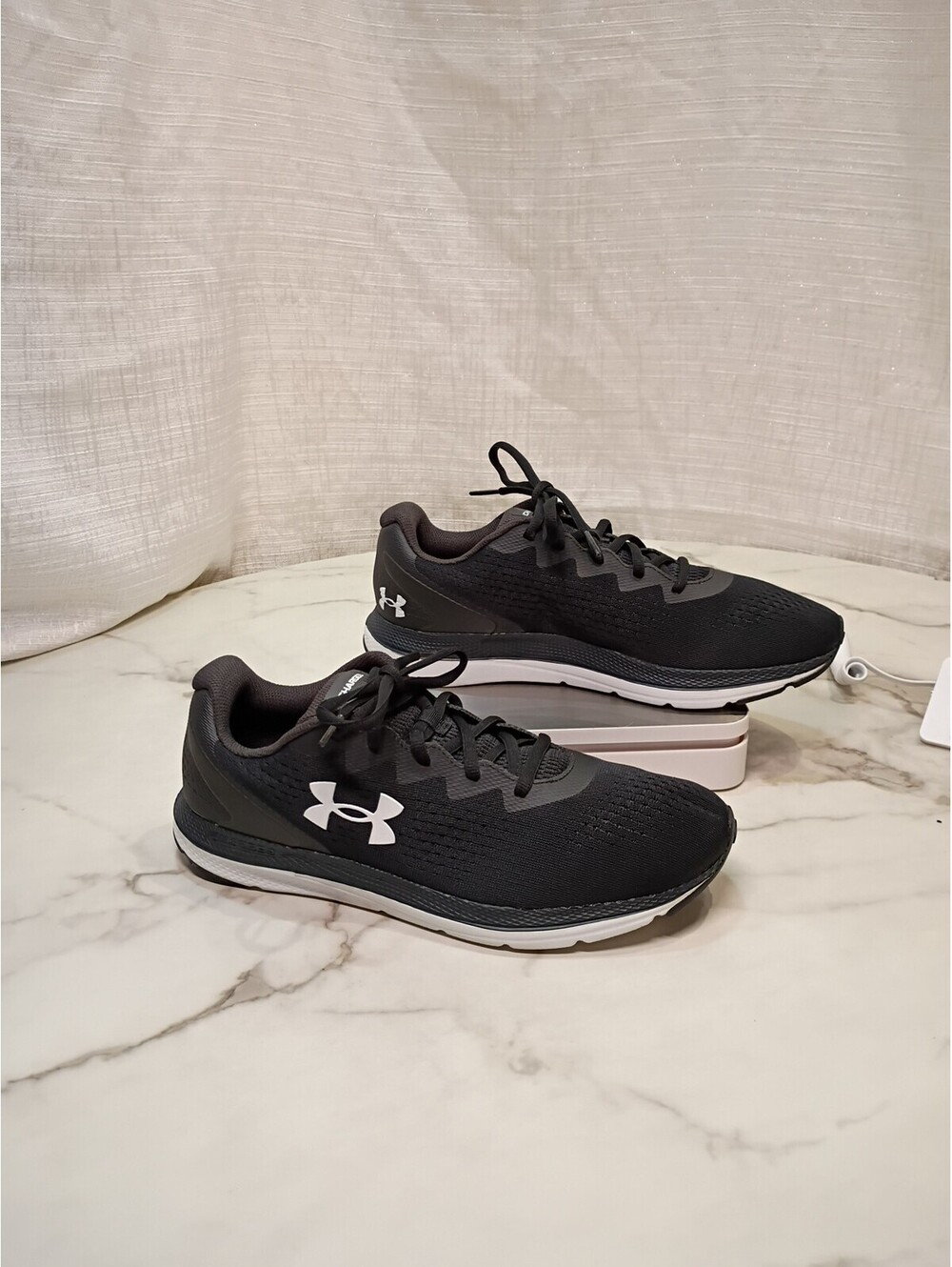Size 11 - Under Armour Charged Impulse Black/White 4207-655-714